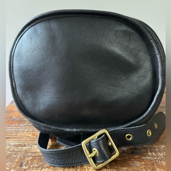 Vintage 🇺🇸Coach Handbag in black - Picture 4 of 14